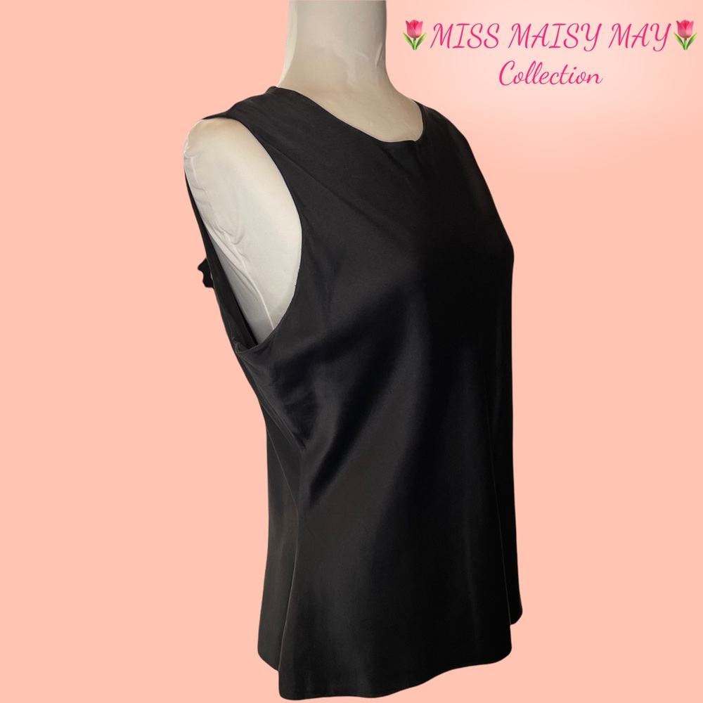 🗝VINTAGE 100% SILK, Black, high quality, fitted, sleeveless blouse, Sz M/L, WOW
